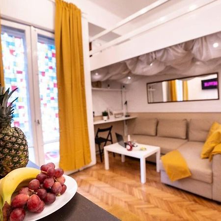 Cozy Studio Near Cismigiu Park Apartment Bucureşti Ngoại thất bức ảnh